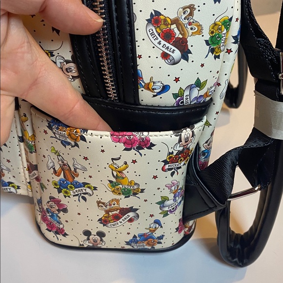Loungefly Disney Mickey & Friends Mini Backpack NEW Sensational 6 Tattoo Art Zip - Picture 10 of 12